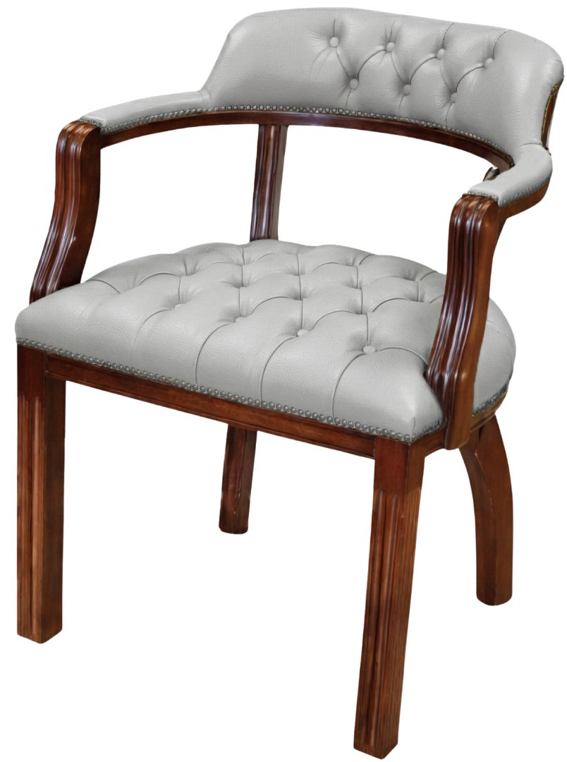 The Court Chair Stand